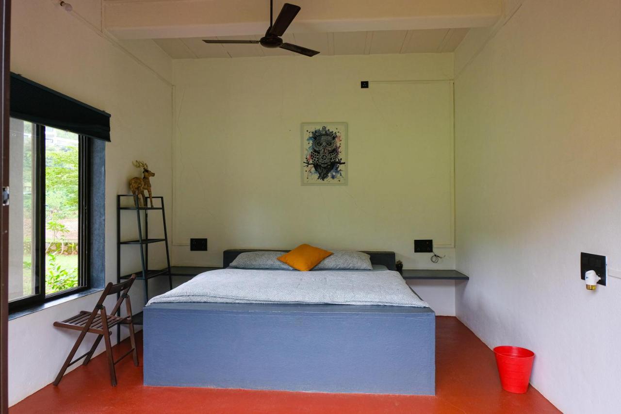 Villa King'S Landing Karjat Exterior foto