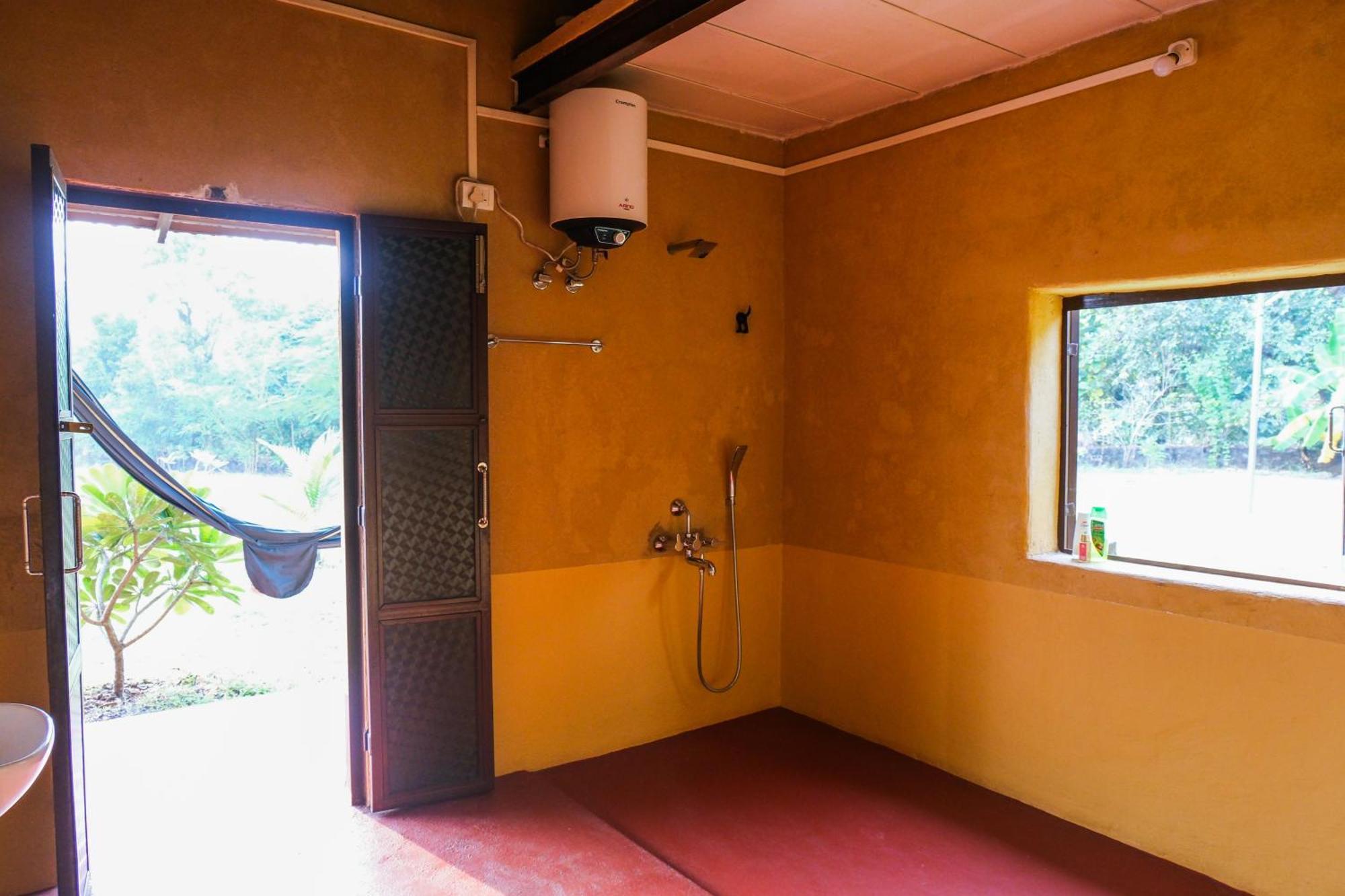 Villa King'S Landing Karjat Exterior foto